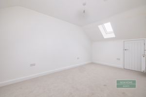 Photo 61- click for photo gallery